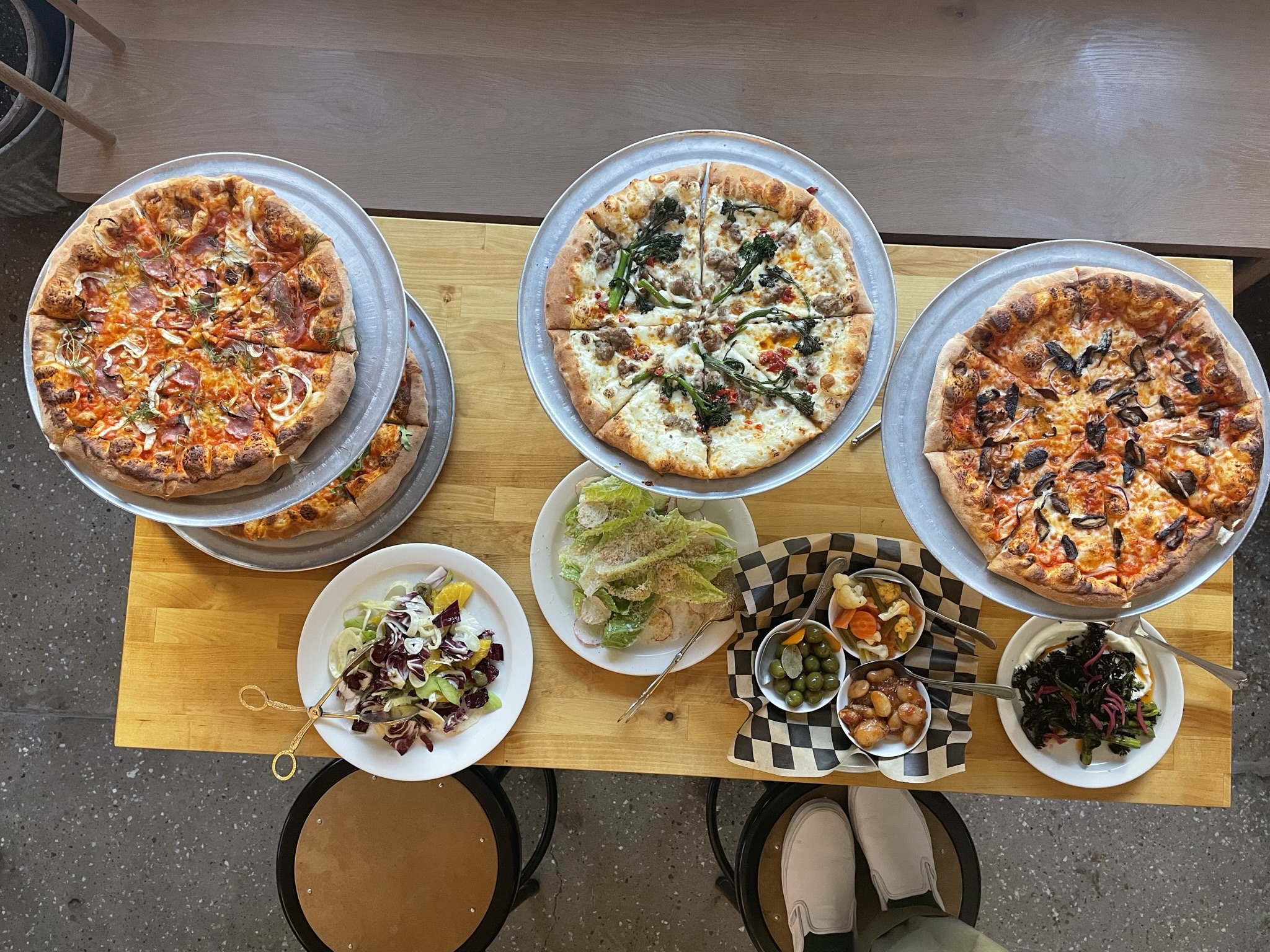 Woodhouse Lodge & Woodhouse Pizza Great Northern Catskills of Greene